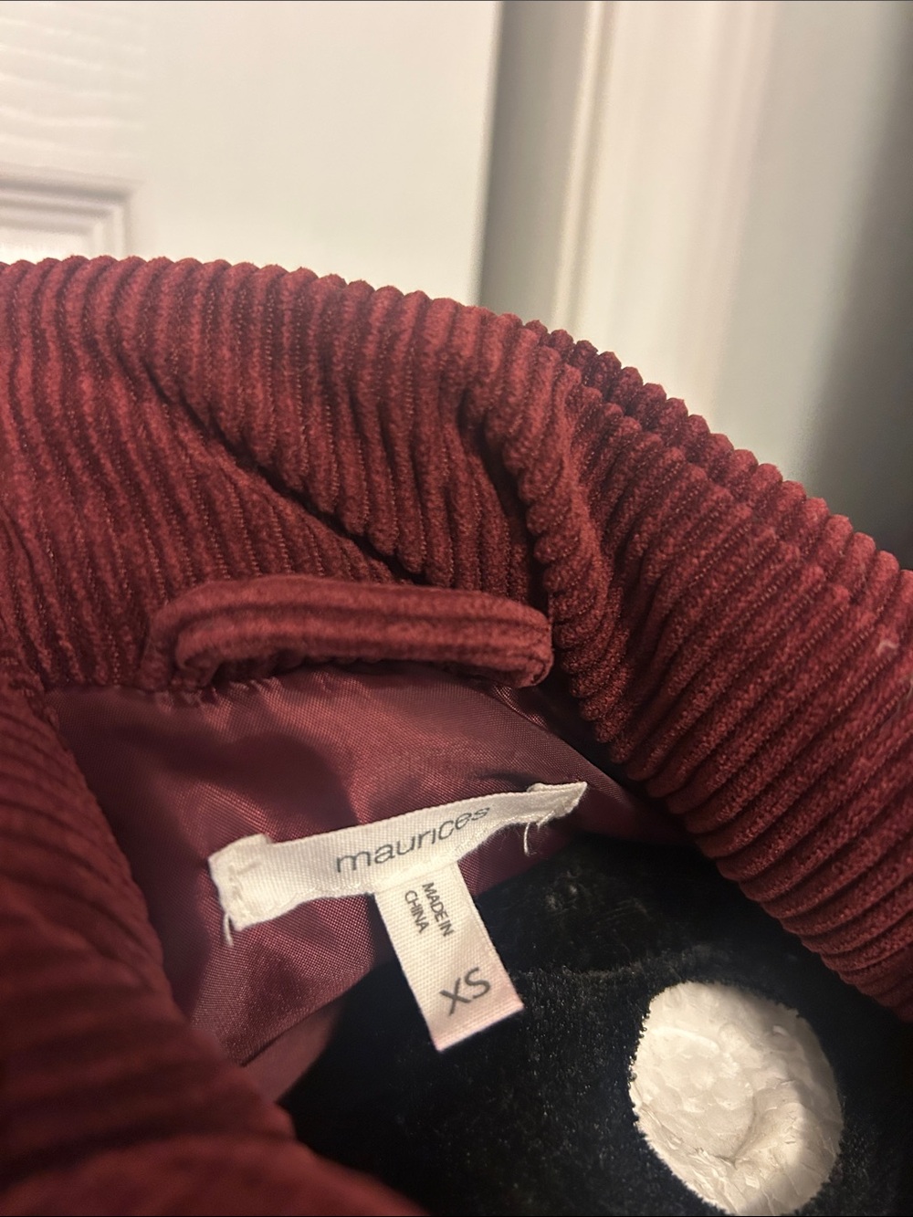 Maurices XS Corduroy Puffer Vest in Burgundy - Picture 2 of 6